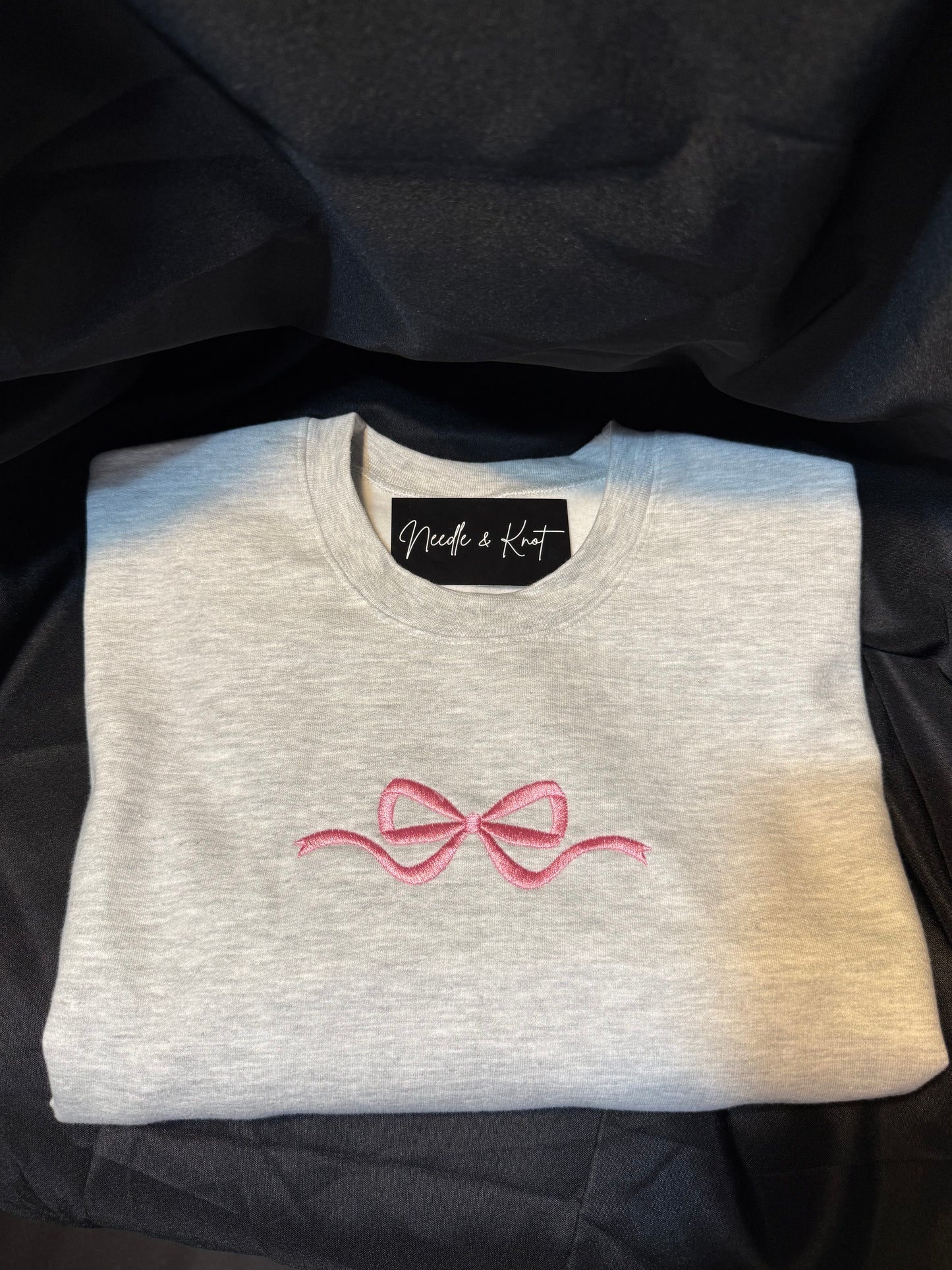 Embroidered Ribbon Bow Crew Sweatshirt